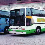 Pirmosios Kautros logotipo variacijos ant autobusų. UAB Kautra archyvas