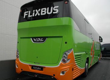  „FlixBus“ paskelbė apie specialią paramą į Ukrainą keliaujantiems verslo atstovams ir žiniasklaidai