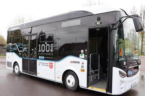 Į Jurbarko miestą išrieda elektriniai autobusai