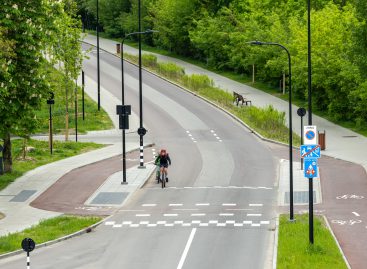 Sostinės P. Vileišio gatvė – pirmoji tikra dviračių gatvė Lietuvoje