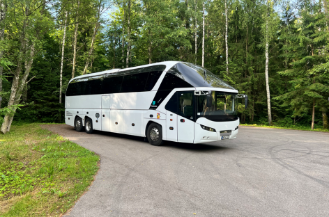 Tolimojo susisiekimo autobusais rinkoje – naujas vežėjas. Keleiviams bus sudarytos sąlygos dar vienu maršrutu vykti dažniau 