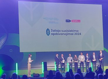 „Žaliojo susisiekimo apdovanojimai“: įvertintos sektoriaus inovacijos – nuo biometanu varomo traktoriaus iki pirmojo žaliojo laivybos maršruto Lietuvoje