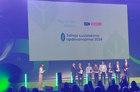 „Žaliojo susisiekimo apdovanojimai“: įvertintos sektoriaus inovacijos – nuo biometanu varomo traktoriaus iki pirmojo žaliojo laivybos maršruto Lietuvoje