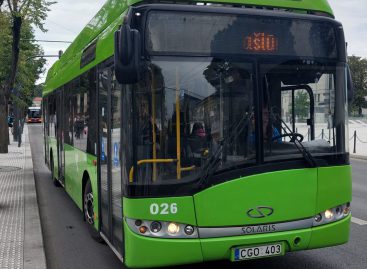 Šventinė akcija Kauno viešojo transporto keleiviams: pasipildyk kortelę ir gauk dovanėlę