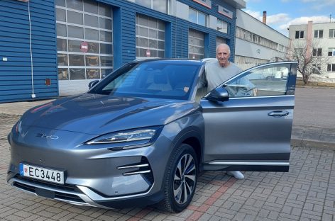 Automobilis verslui: kokių yra būdų jį įgyti?
