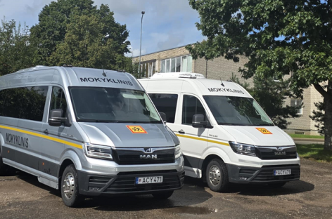 Šilalės rajone įsigyti du nauji mokykliniai autobusai