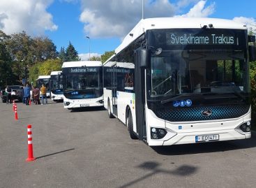 Trakuose įvedamas jungtinis traukinio ir viešojo transporto bilietas