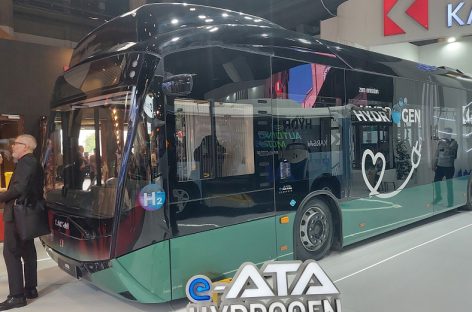 Italijos mieste važinės vandeniliniai autobusai