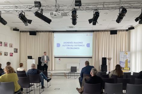 Akmenėje diskutuota apie jaunimo poreikius viešojo transporto srityje