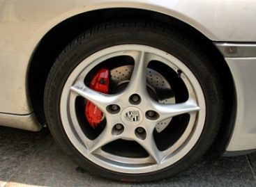 Nuo balandžio 1 d. galima važiuoti su vasarinėmis padangomis: senas panaudotas padangas galite priduoti nemokamai