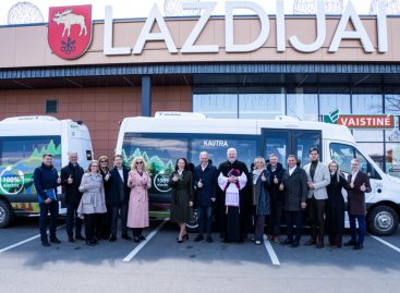 Lazdijų rajone pristatyti nauji modernūs autobusai