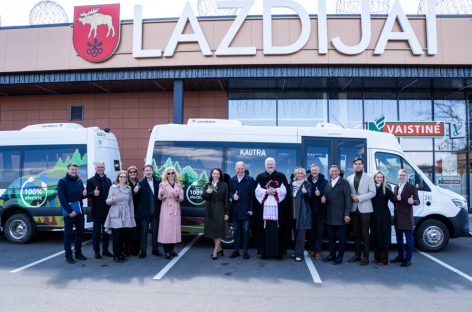 Lazdijų rajone pristatyti nauji modernūs autobusai