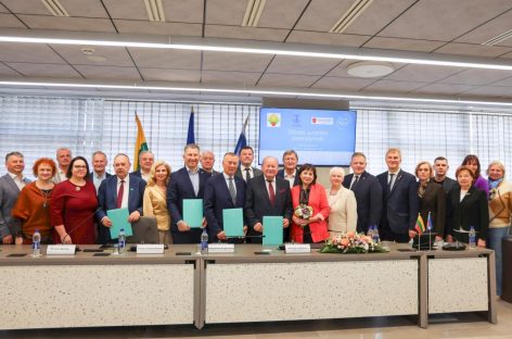Kauno rajone stiprinamas savivaldos, verslo ir profesinių sąjungų bendradarbiavimas
