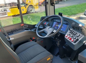 Rugsėjo spūstys, pėstieji ir dviratininkai: kurios automobilio sistemos iš tiesų padeda mieste?