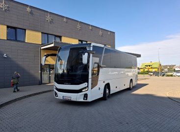 OTOKAR ULYSO apkeliavo Lietuvą: su autobusu susipažino daugiau kaip 20 keleivių vežėjų